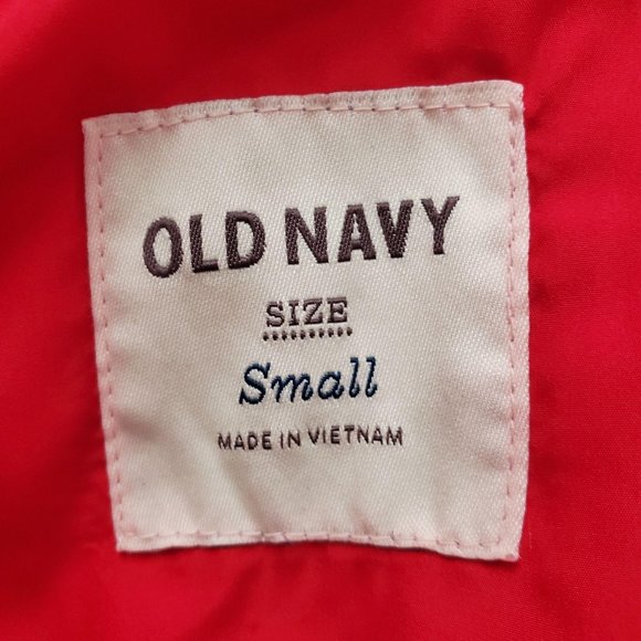 Old Navy Women’s Red Quilted Frost-Free Sleeveless Winter Puffer Vest Red Small - Picture 11 of 16